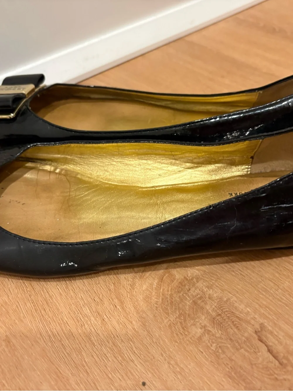 kate spade Black Patent Bow Flats size 9.5
